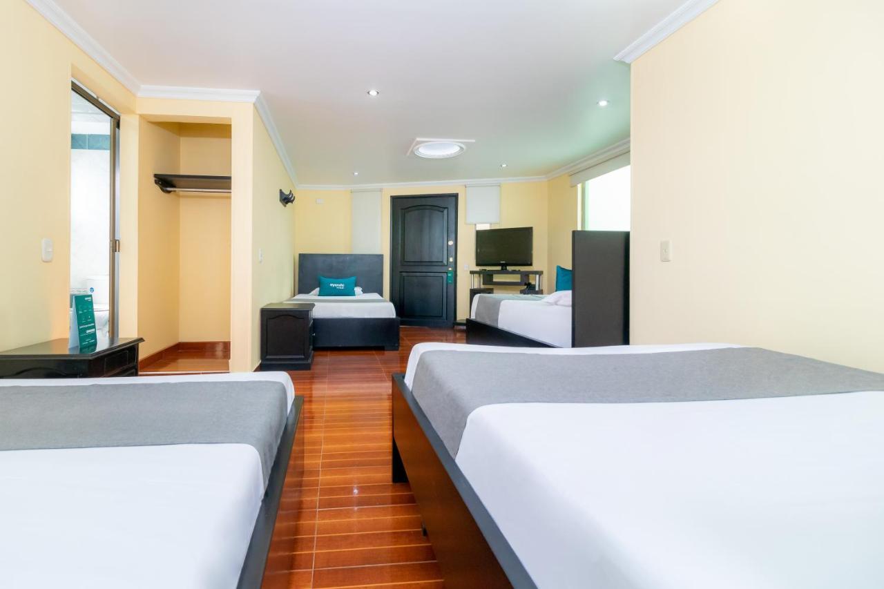Hotel Ayenda Normandy Μπογκοτά Εξωτερικό φωτογραφία
