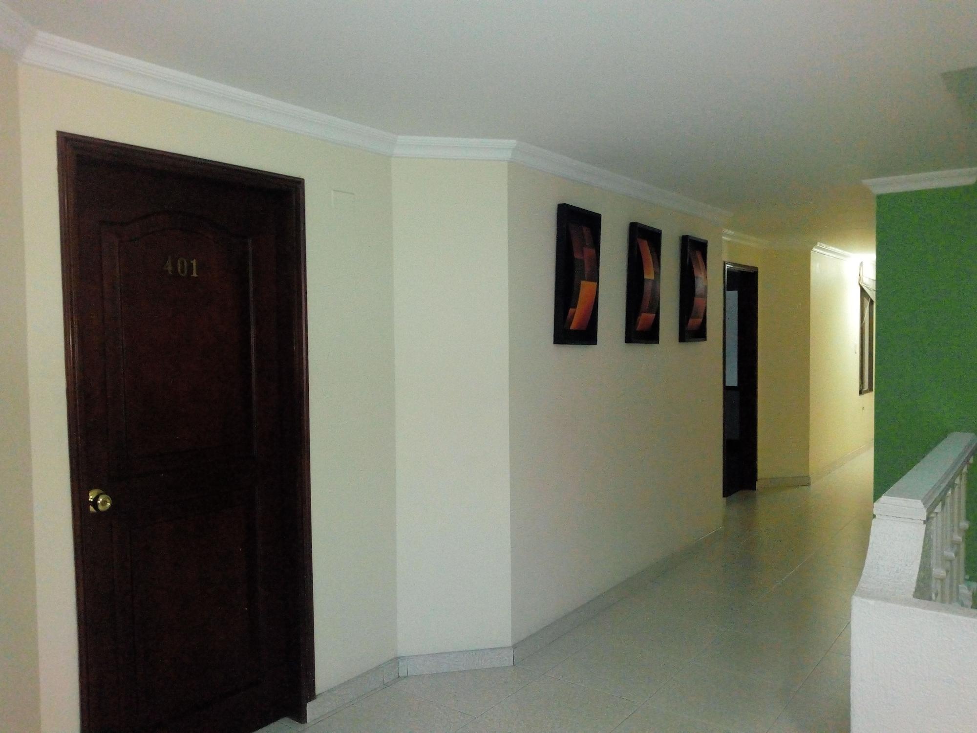 Hotel Ayenda Normandy Μπογκοτά Εξωτερικό φωτογραφία
