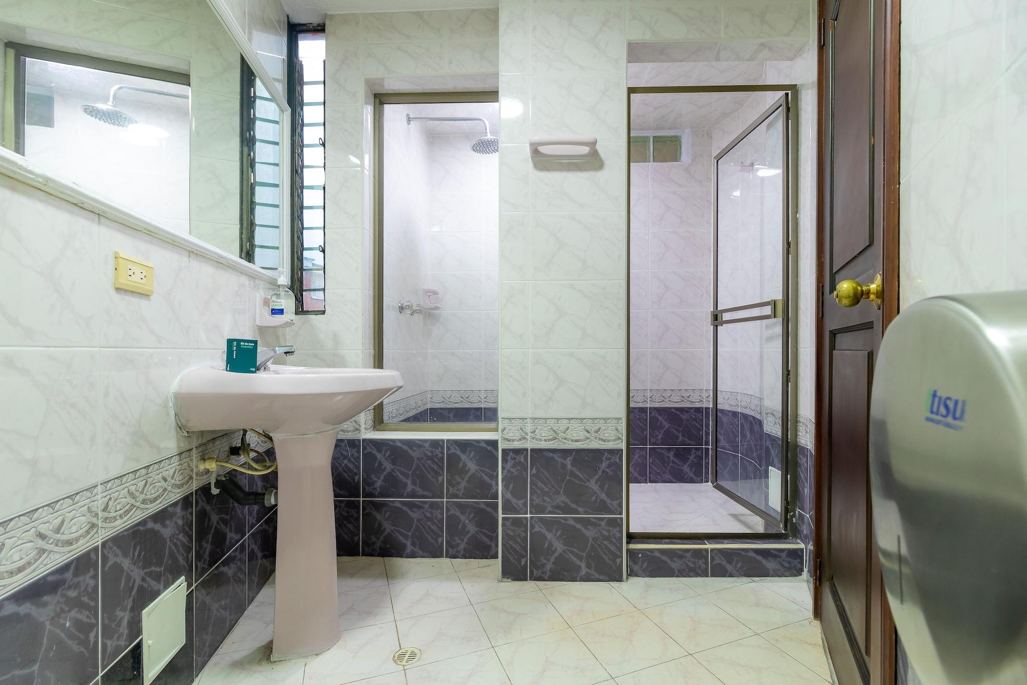 Hotel Ayenda Normandy Μπογκοτά Εξωτερικό φωτογραφία