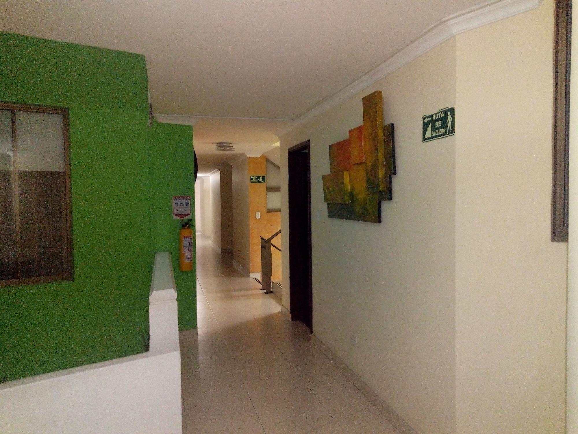 Hotel Ayenda Normandy Μπογκοτά Εξωτερικό φωτογραφία